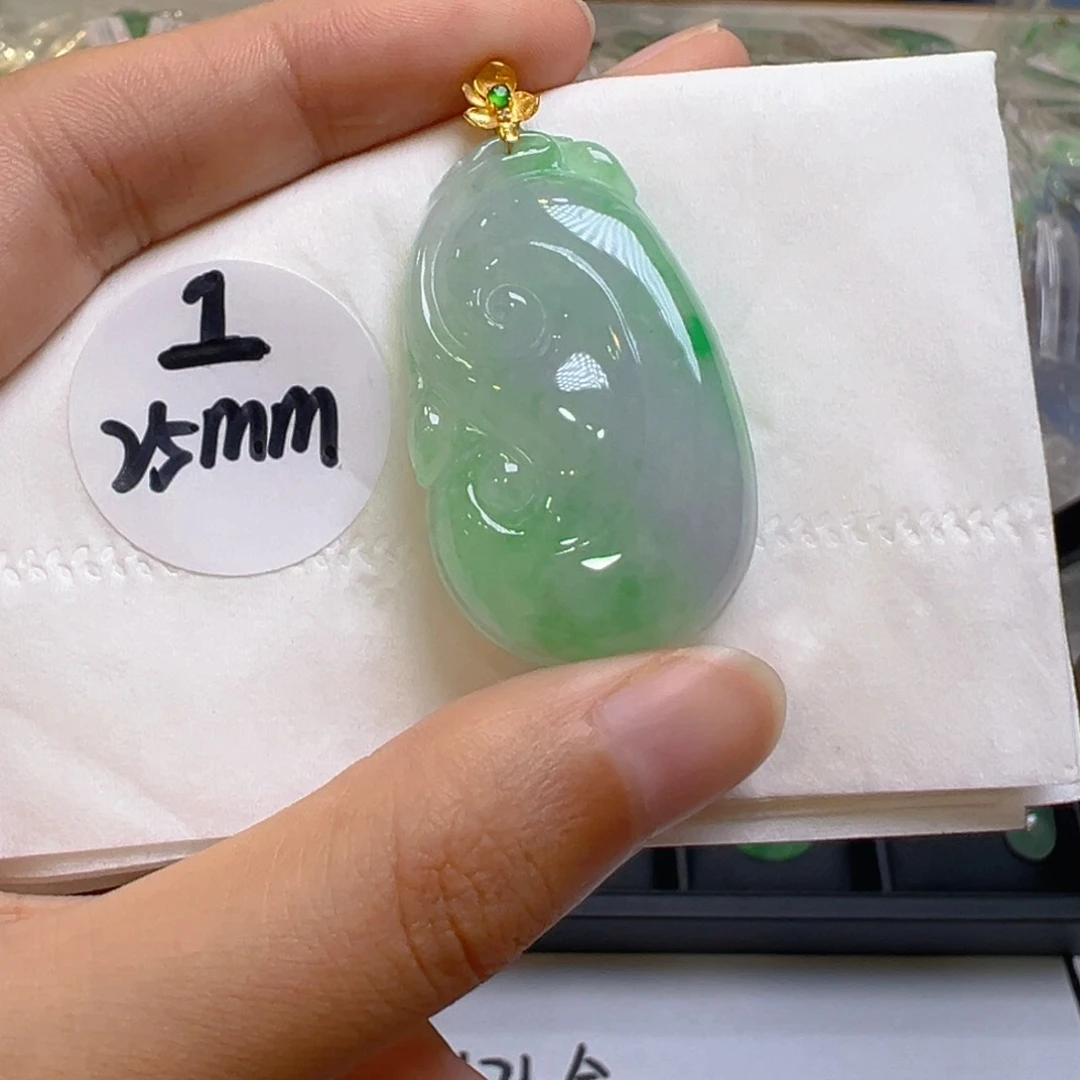 翡翠18K金镶嵌吊坠(不含链)
