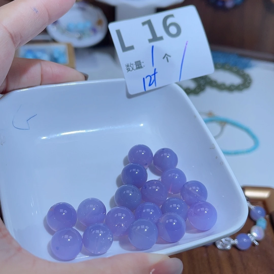 水晶珠宝半成品未镶嵌L16。