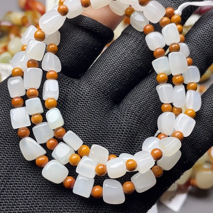 和田玉未镶嵌手链