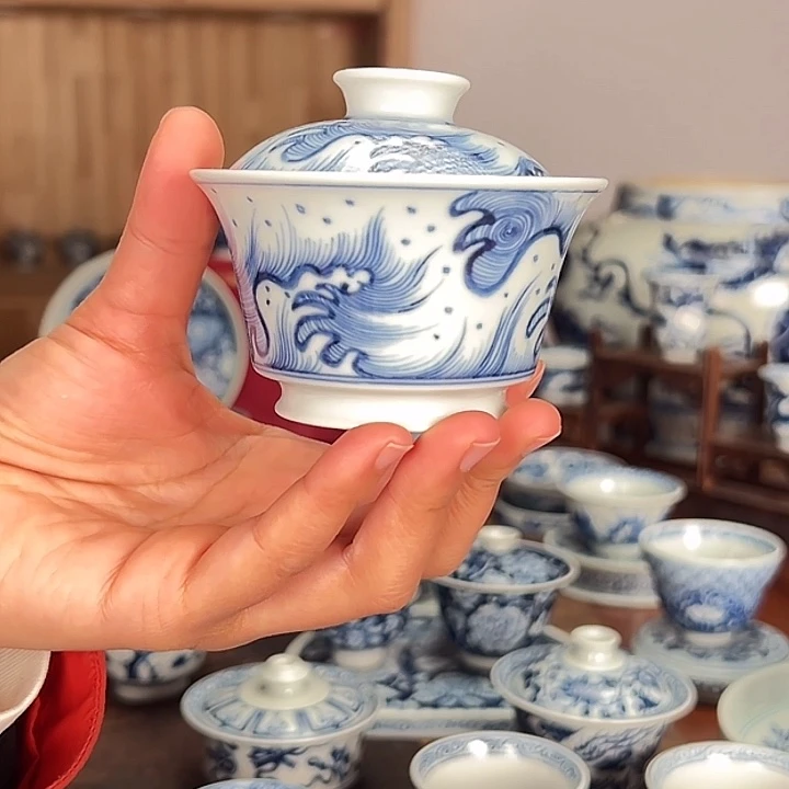 海浪纹财源滚滚盖碗