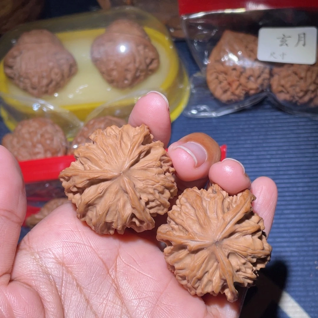吊坠文玩核桃全品岐山奔37