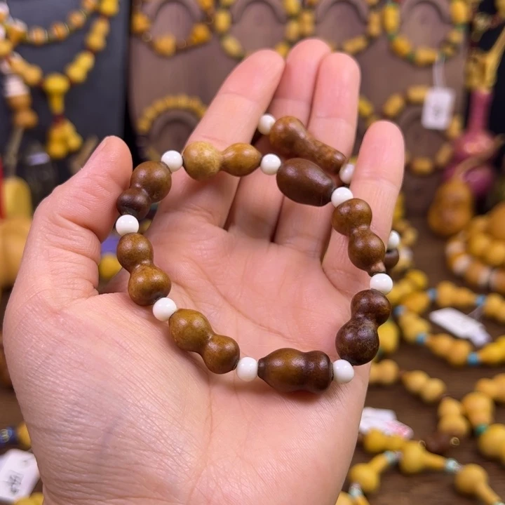 静***开小胖子换成独霸葫芦兄弟