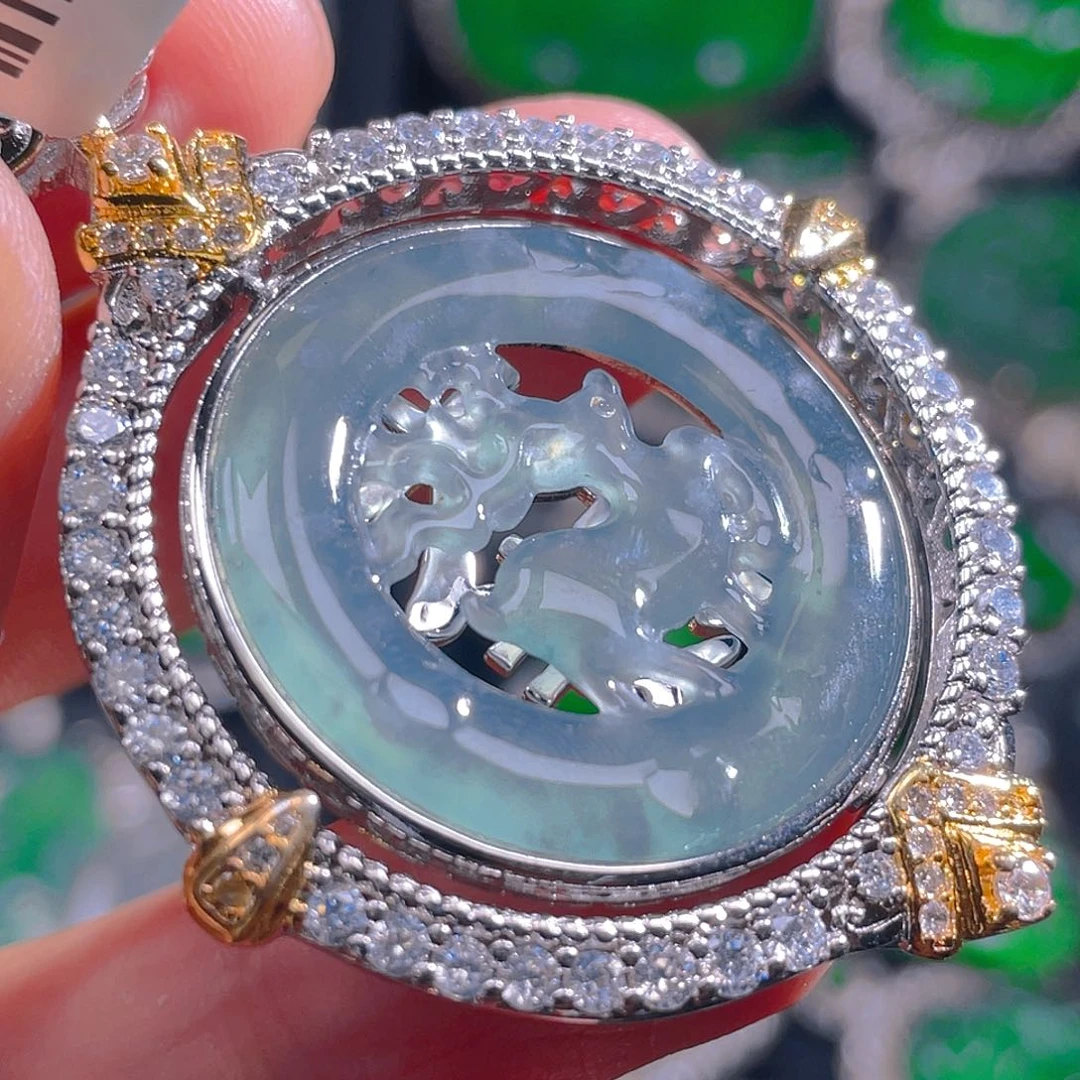 翡翠未镶嵌吊坠(不含链)