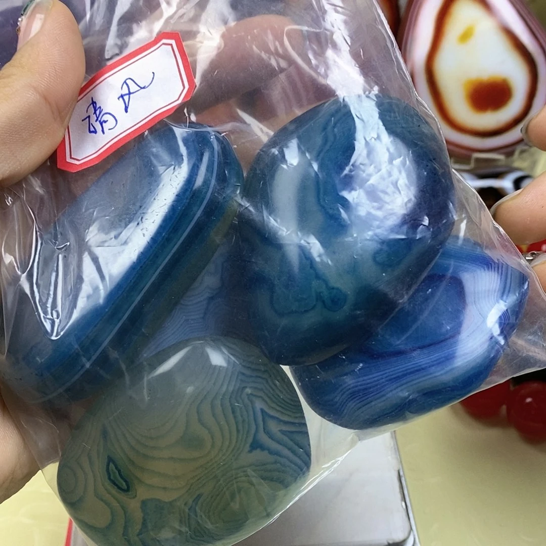 清***月玛瑙/玉髓未镶嵌珠宝半成品