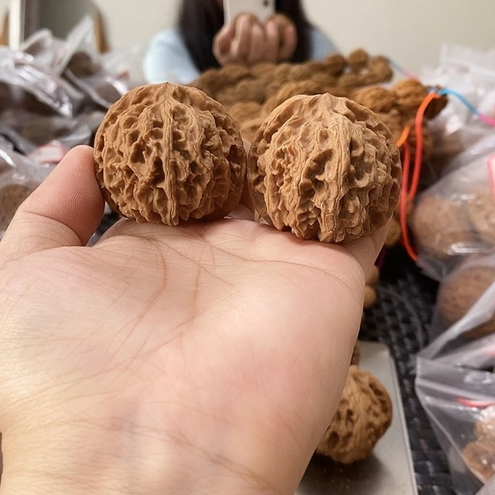 文玩核桃吊坠苹果40+磕