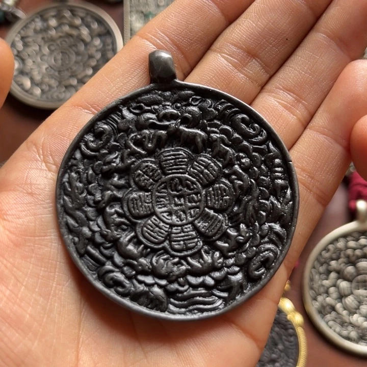 琉璃颈饰静**意喜欢的朋友