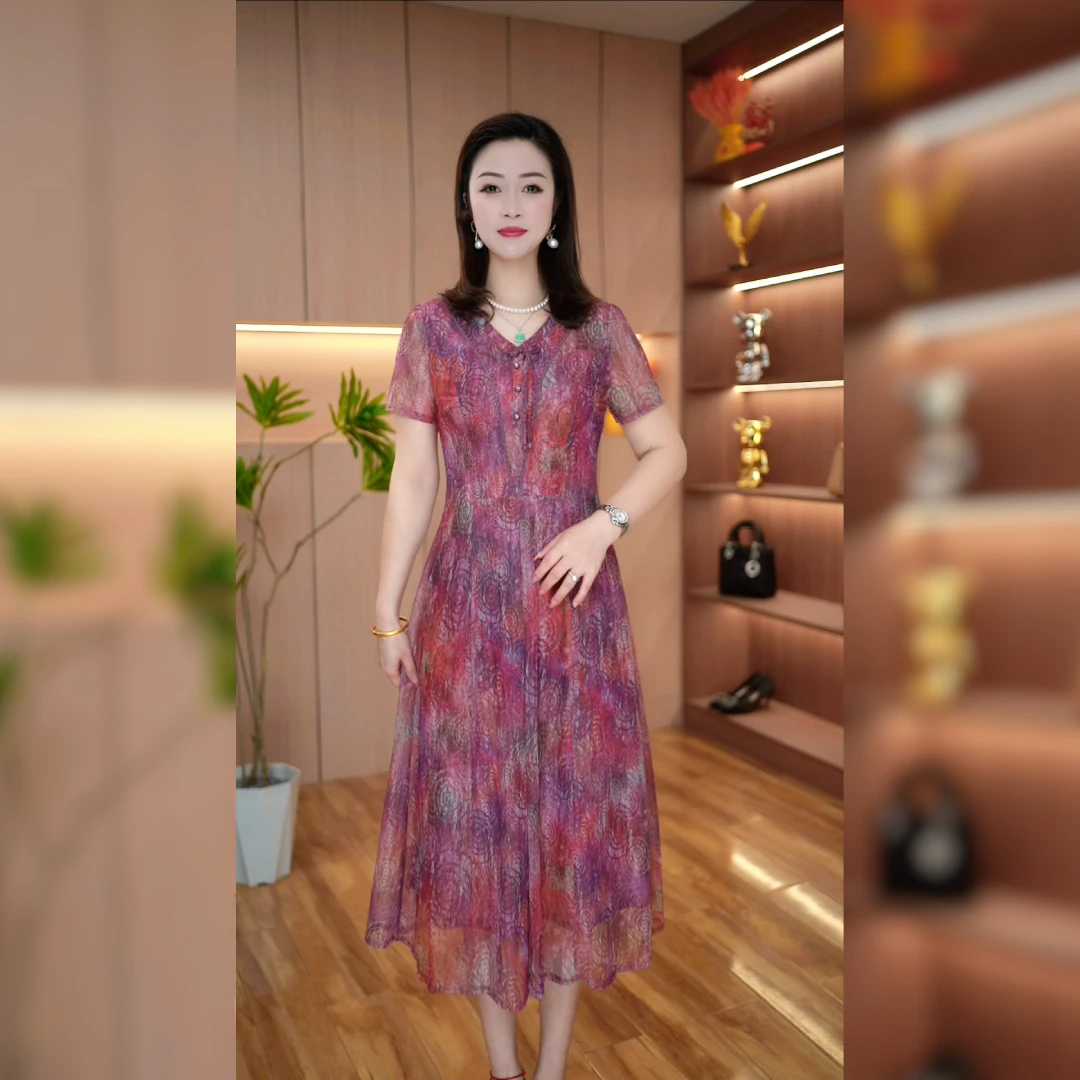 2025春夏季新款短袖时尚妈妈装时尚洋气显瘦连衣裙