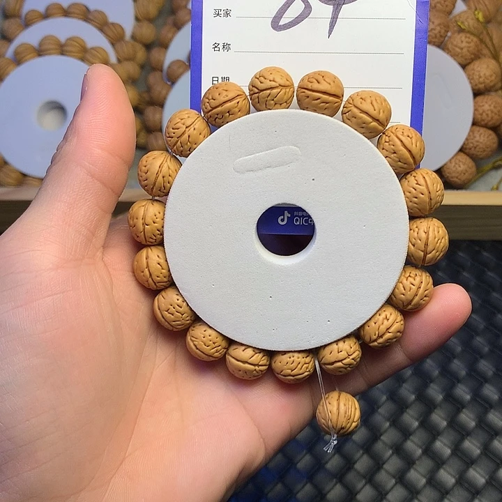 吊坠桃核84哥哥哥哥哥哥