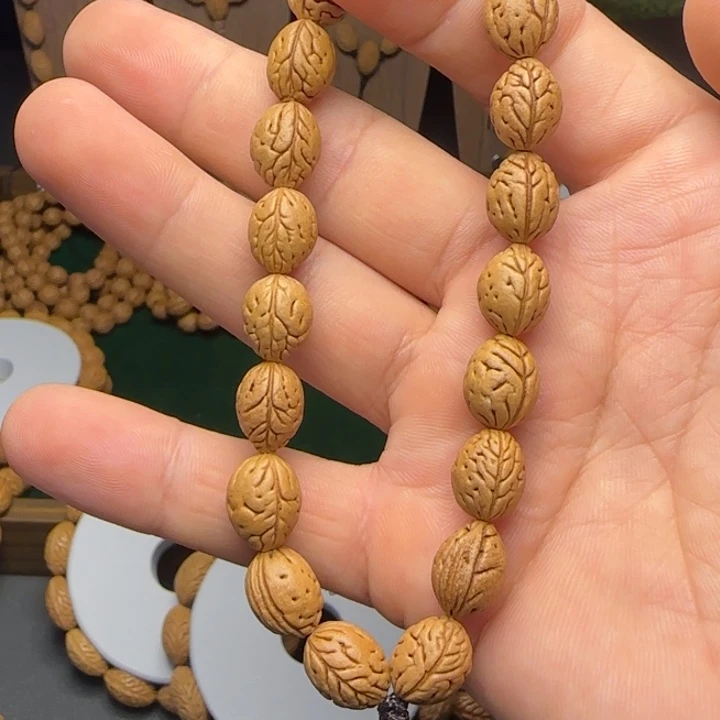 手串桃核1.0尺寸钱袋子