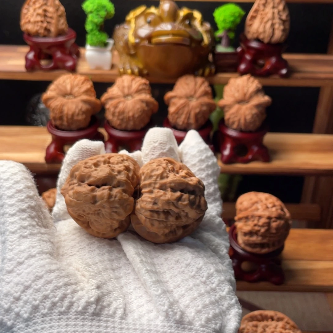 吊坠文玩核桃三角蛙39尺