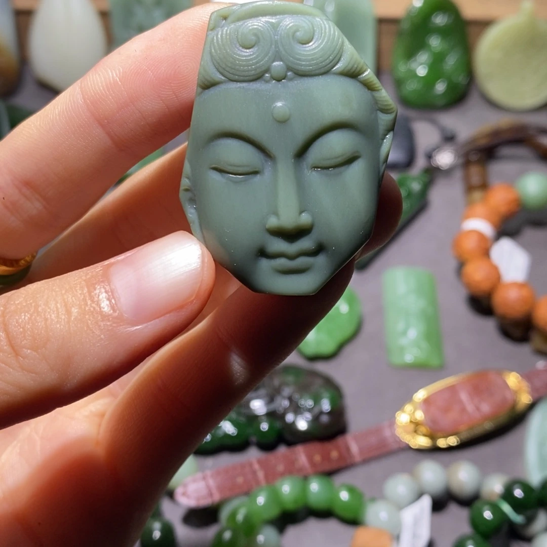 未镶嵌和田玉挂件