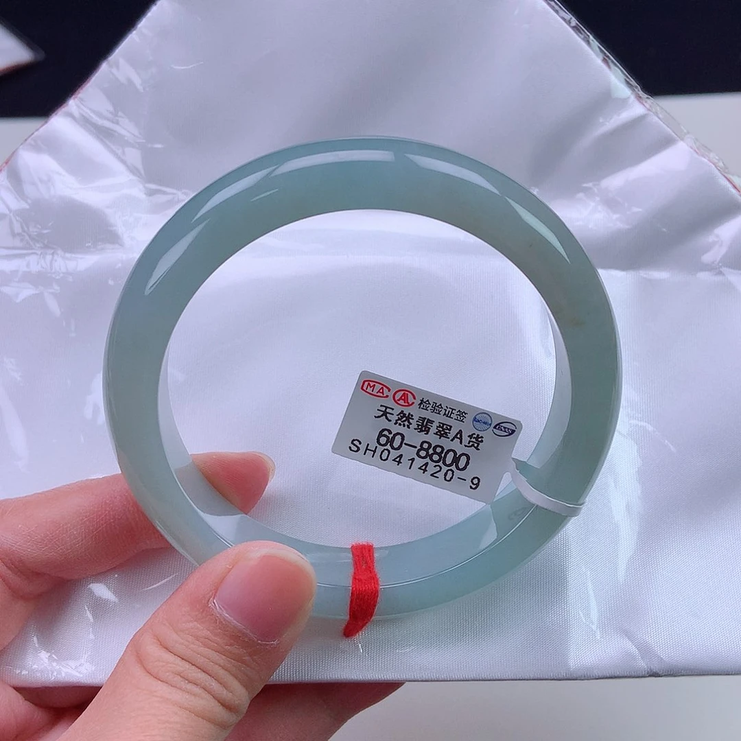 翡翠手镯未镶嵌60正圈