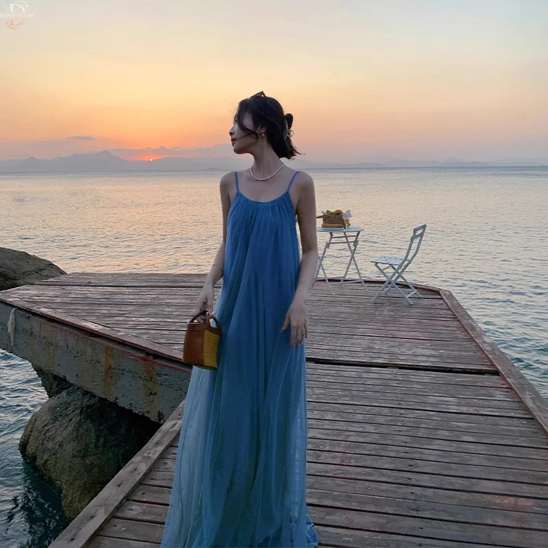 夏季纯欲慵懒风女装海边度假风高级感连衣裙沙滩裙女绝美露背长裙