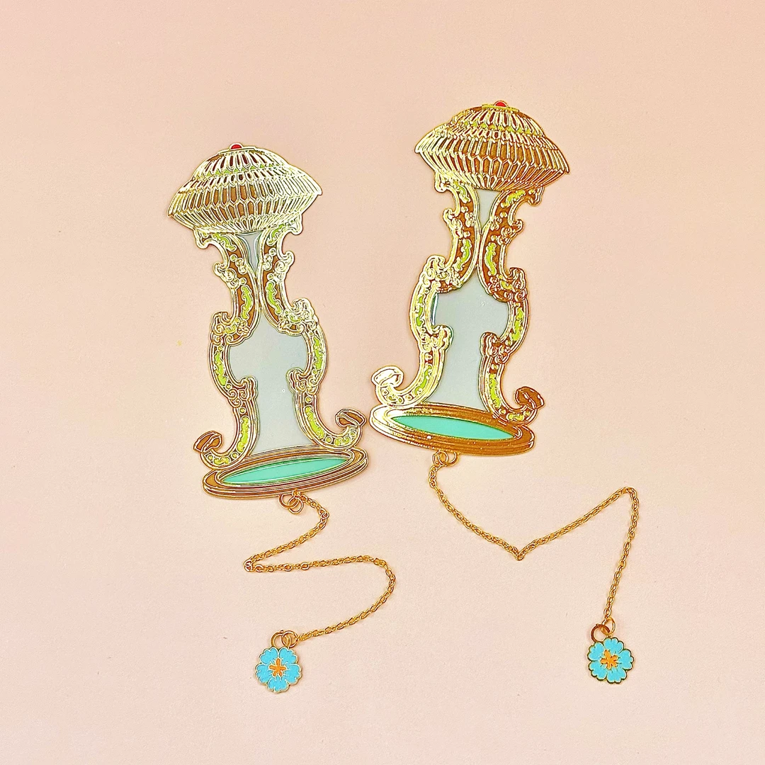 《仿透明珐琅金属书签》