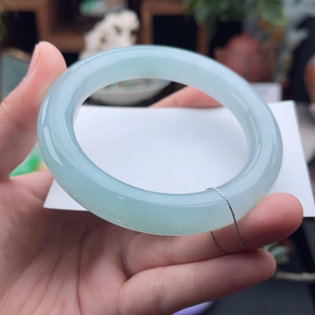 未镶嵌手镯（圆镯）翡翠蓝胶