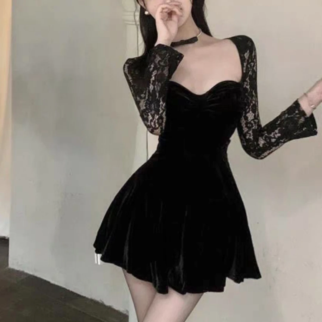 依依家大码女装3676法式气质蕾丝丝绒小黑裙名媛小礼裙显瘦收腰