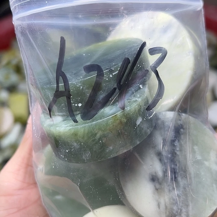 用***9蛇纹石玉未镶嵌鱼缸石，盆景石
