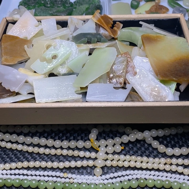 和田玉（糖玉）珠宝半成品未镶嵌合*