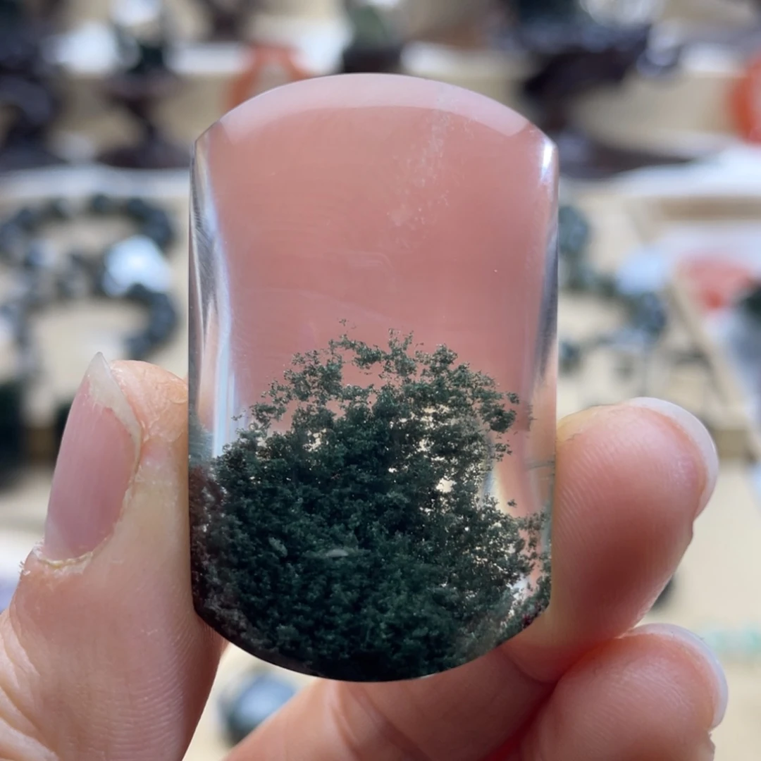 水晶颈饰未镶嵌奶***?绿幽灵聚宝盆无事牌打孔不退换