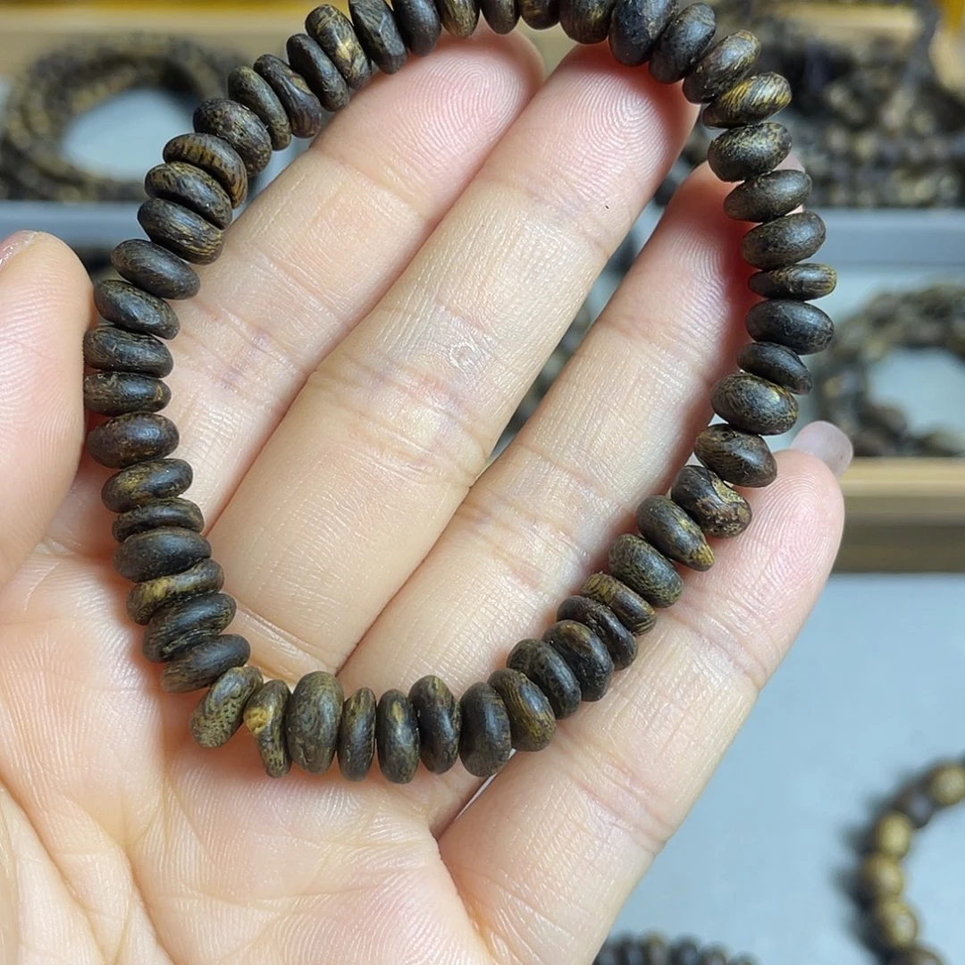 沉香碎屑沉香棋楠沉香老料树丁壳子沉水级花香韵