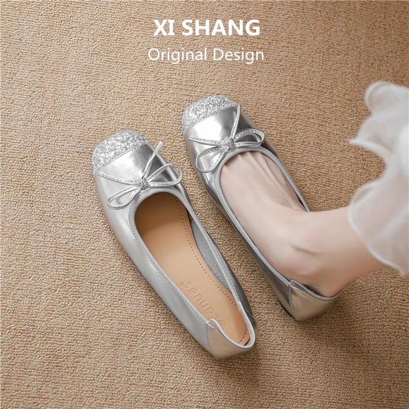 银色平底鞋女一脚蹬豆豆鞋大码真皮软底蛋卷鞋温柔百搭芭蕾舞单鞋