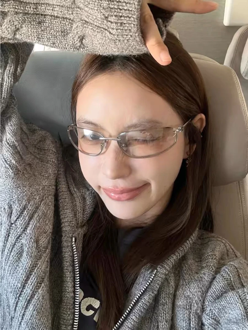 “清冷高质感缪墨镜”女款无框太阳镜a50