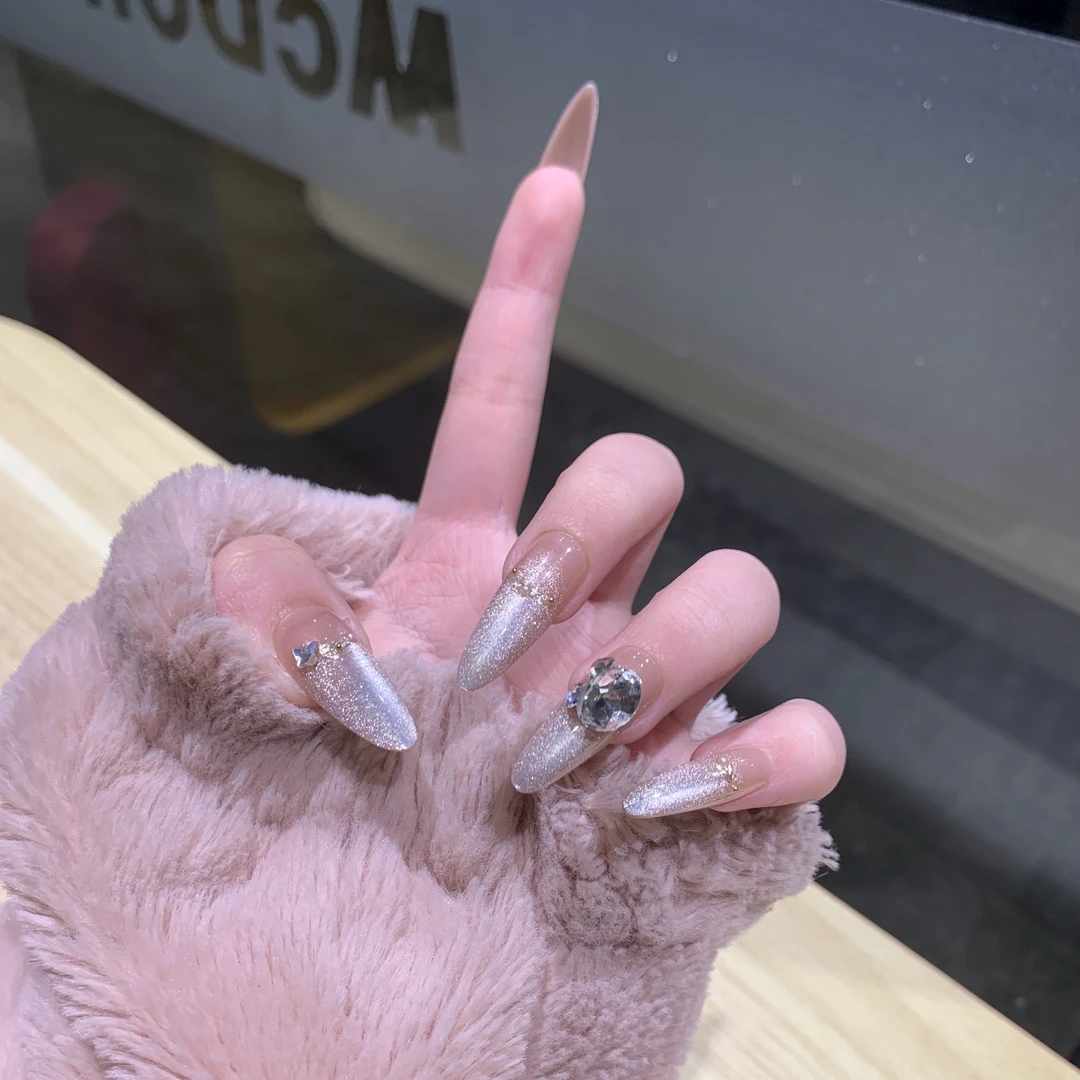 爆闪猫眼鸽子蛋#《小柒家》2025早春夏季爆款半手工穿戴甲显白ins36