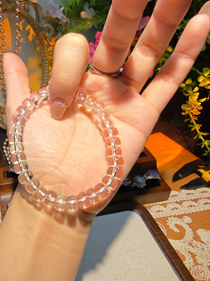 见山是海天然水晶【透】老型白水几乎净体白水晶水晶手串