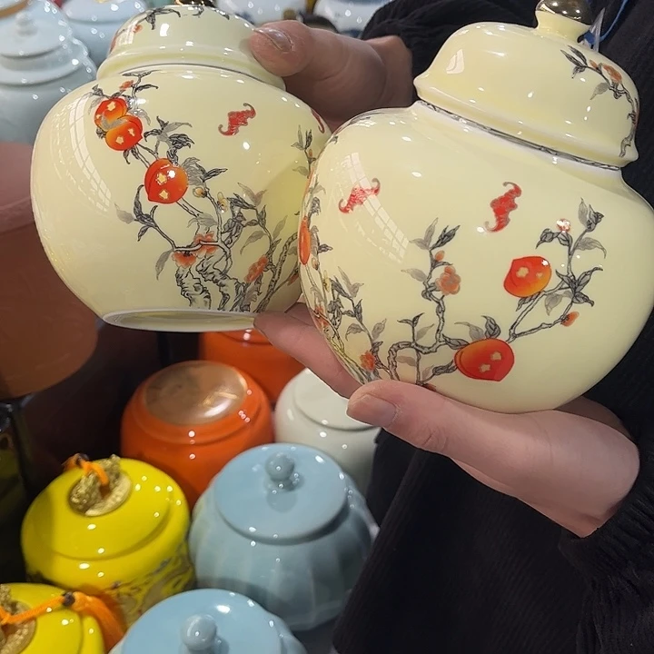 摆件陶瓷茶叶罐陶瓷密封罐