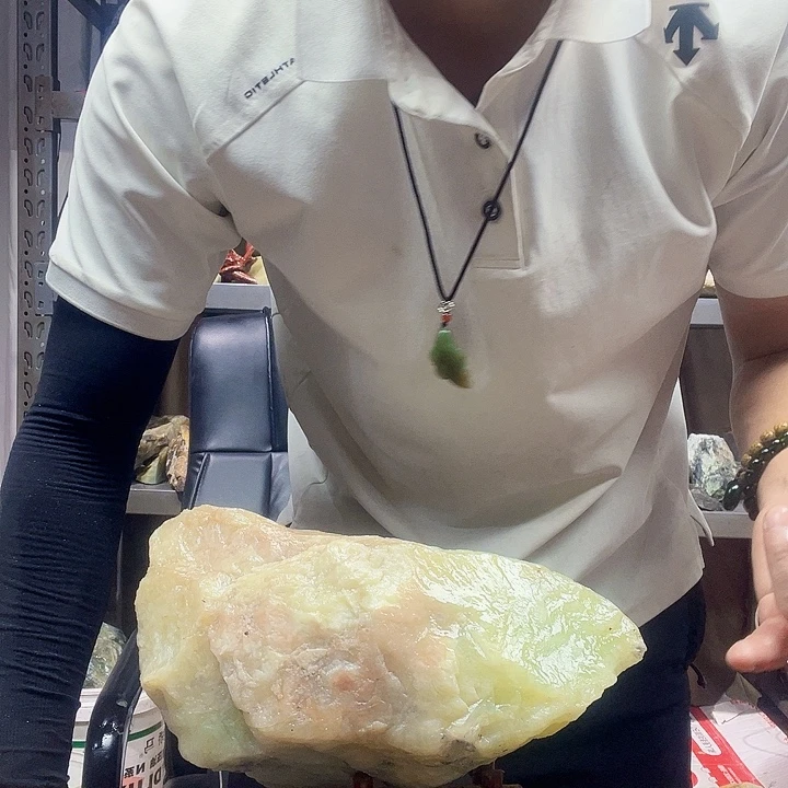 C***H蛇纹石玉未镶嵌珠宝奇石111