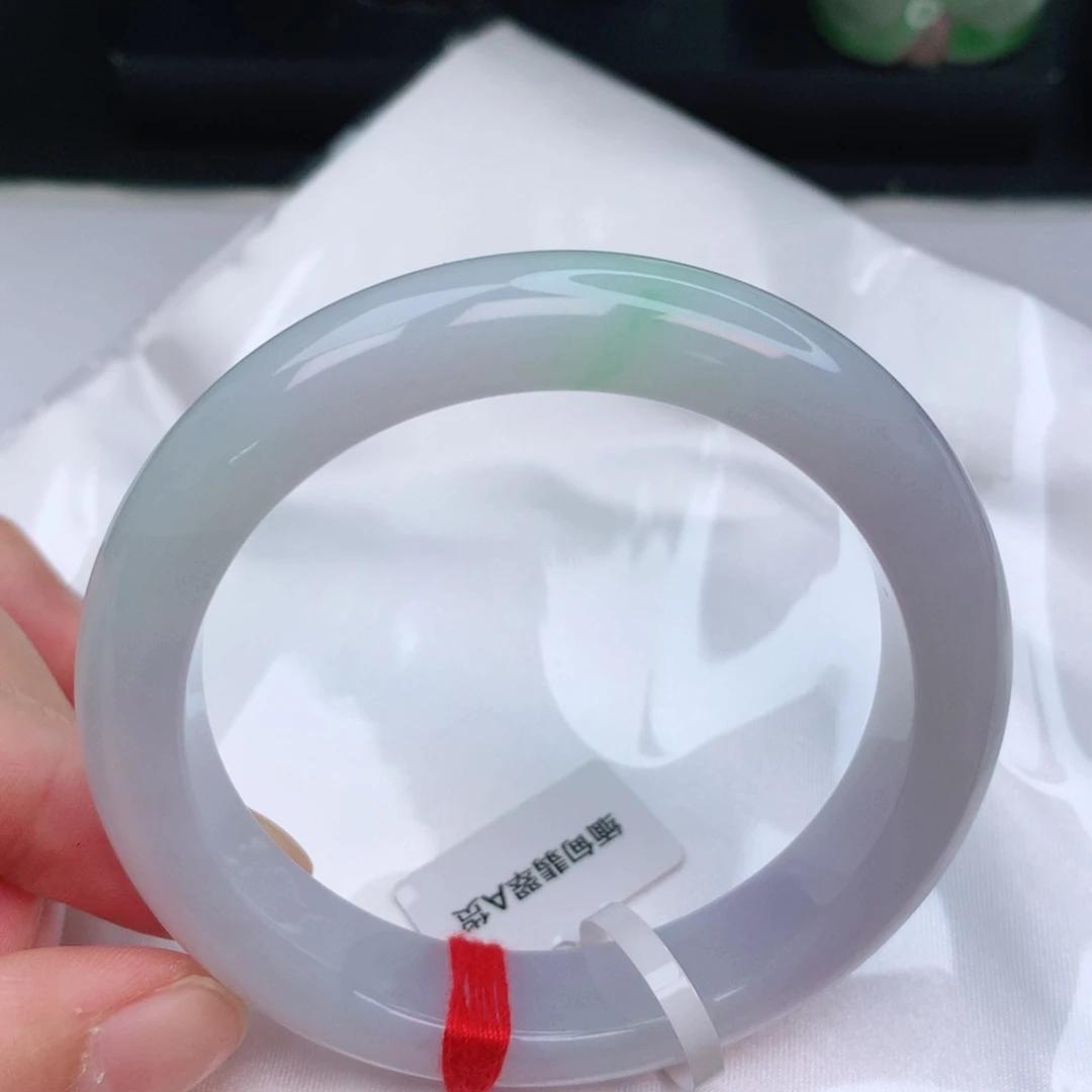 未镶嵌手镯翡翠翡翠手镯