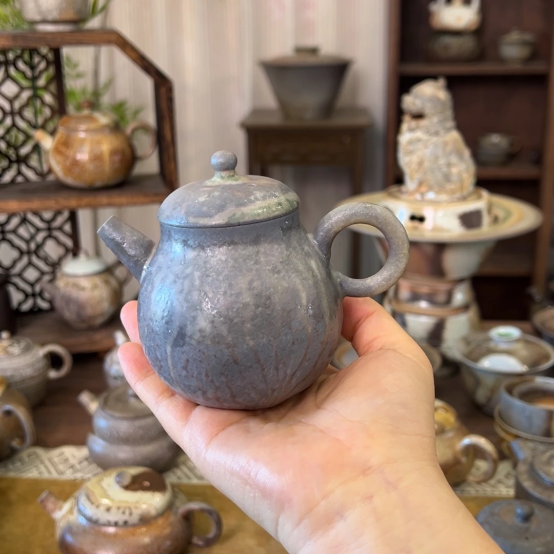 21中白粉紫精品壶