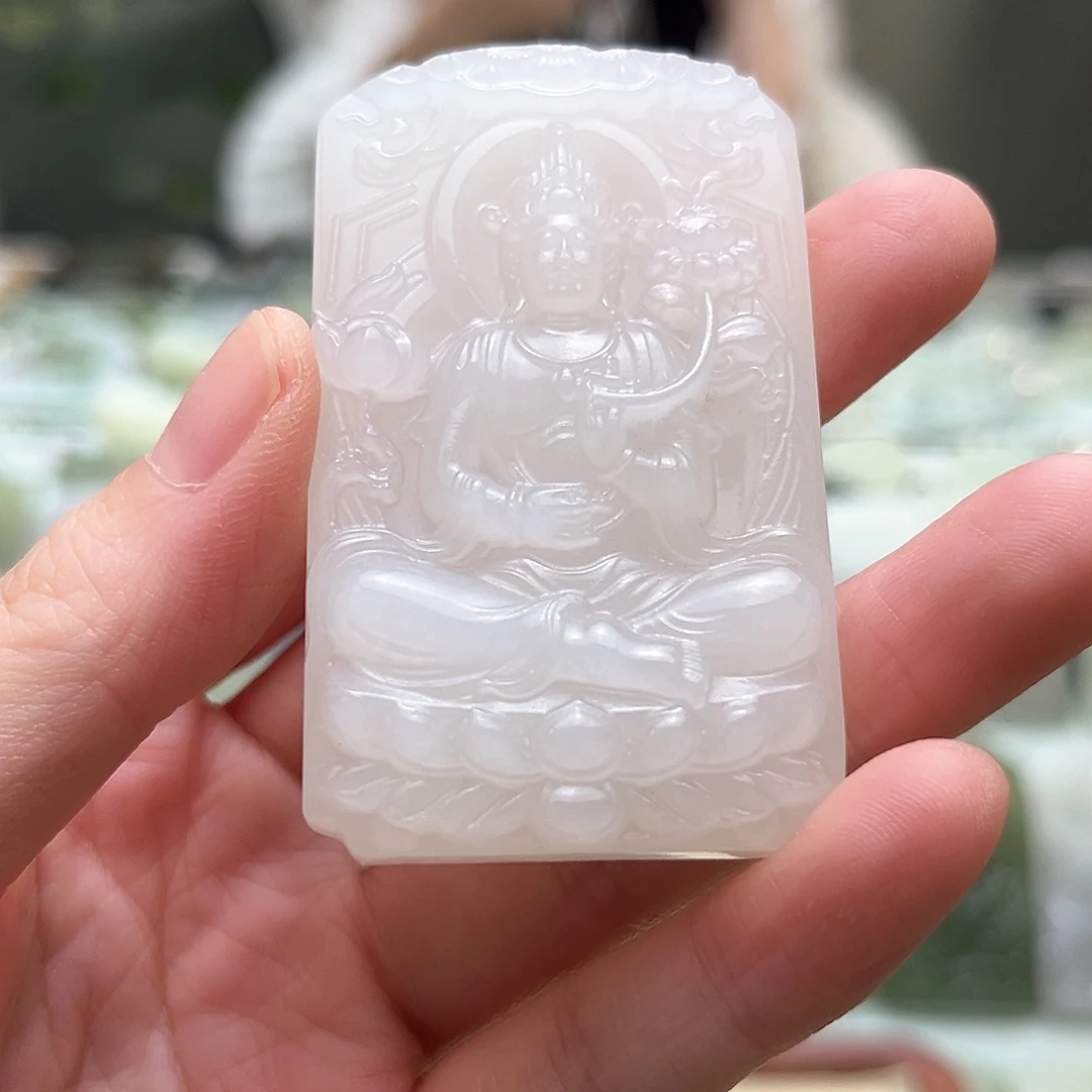 *****和田玉未镶嵌颈饰