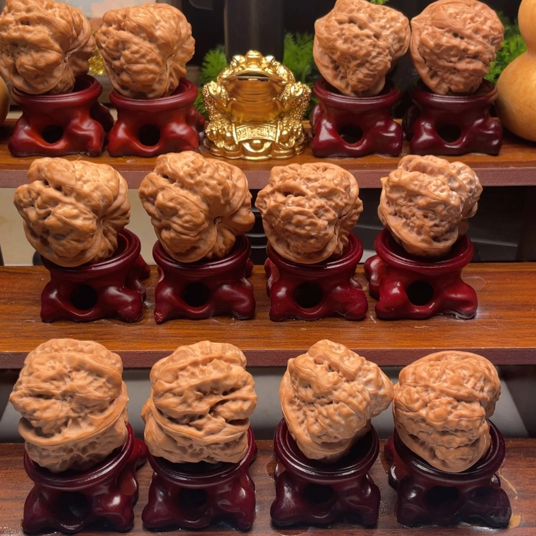 文玩核桃把件精品蛤蟆头边36肚38