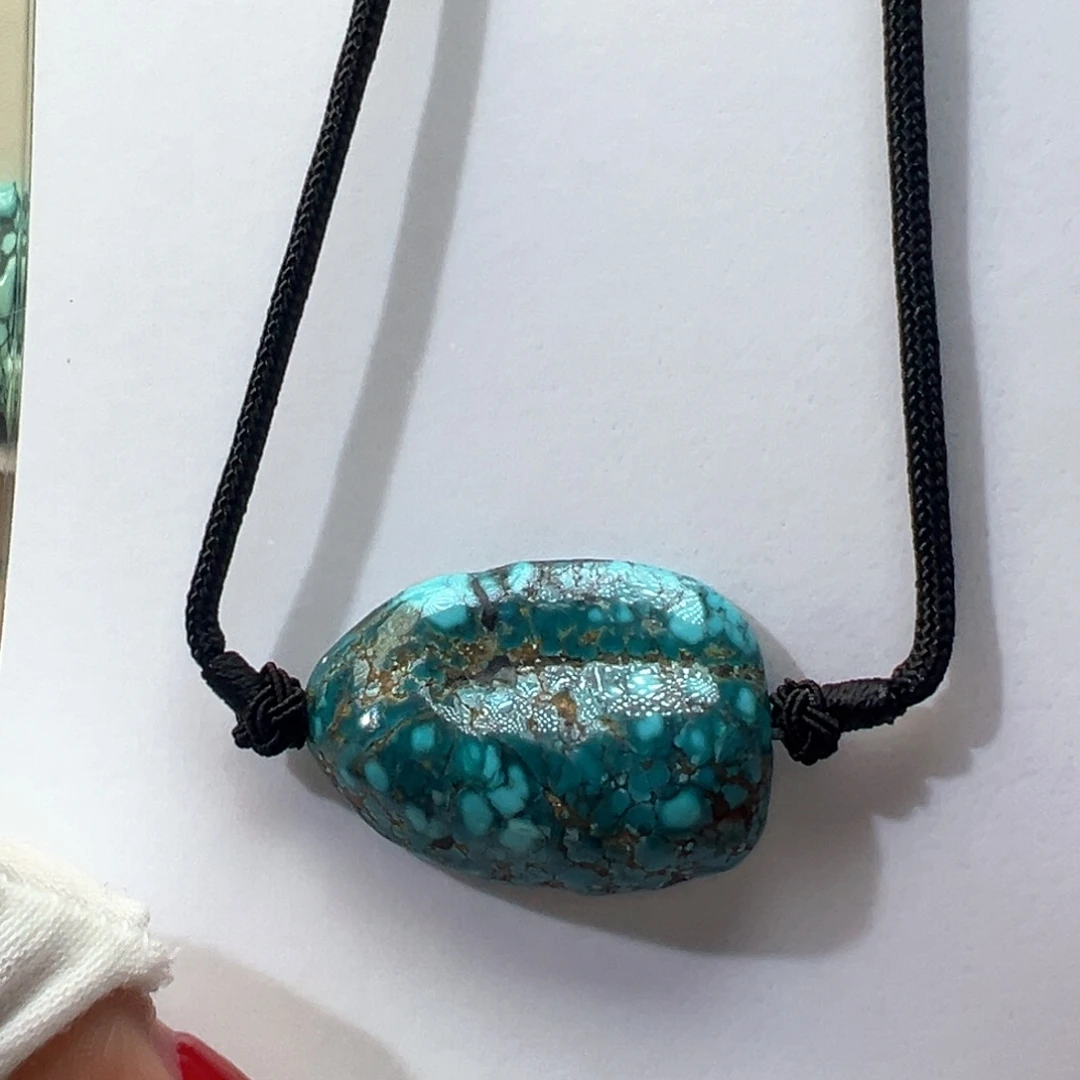 绿松石未镶嵌挂件