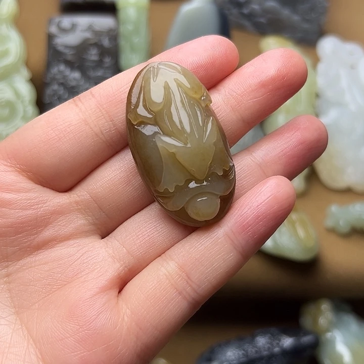 未镶嵌和田玉挂件