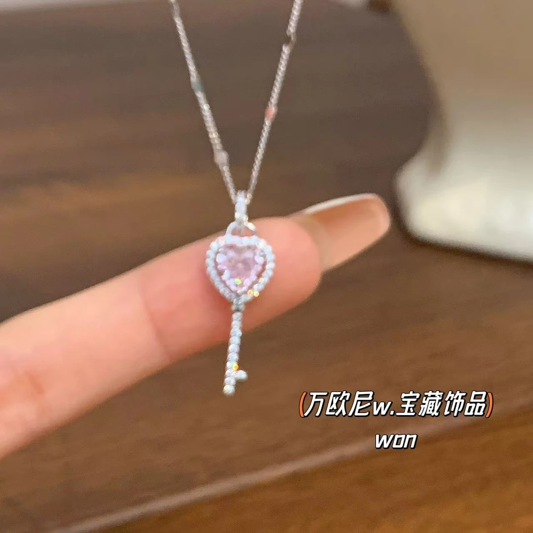 坠链均925银合成锆石 CHANGE x 芭比粉钥匙项链小众甜美弧X694