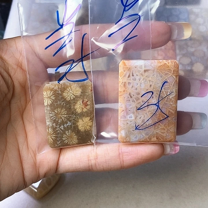 硅化玉颈饰合金当***袭