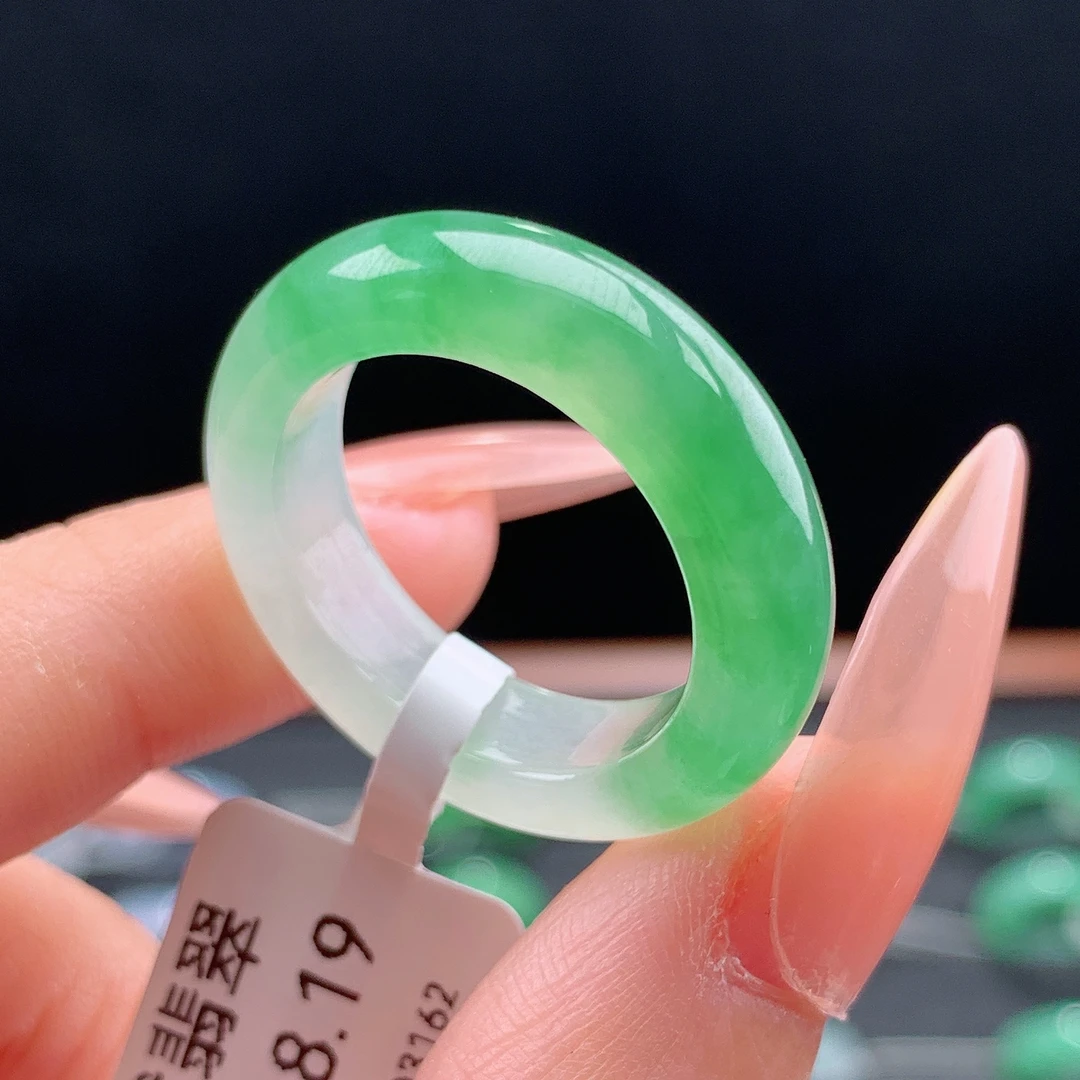 天然A货翡翠戒圈，此链接为客服入口，勿拍
