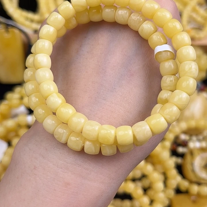 琥珀未镶嵌颈饰琥珀 多样性发其一