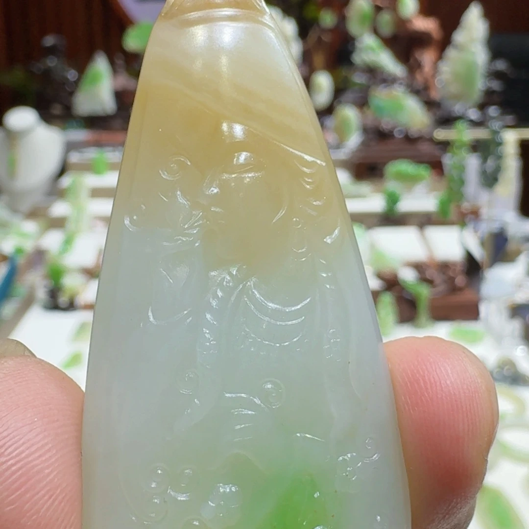 和田玉（翠青玉）未镶嵌挂件和田玉翠青祈福