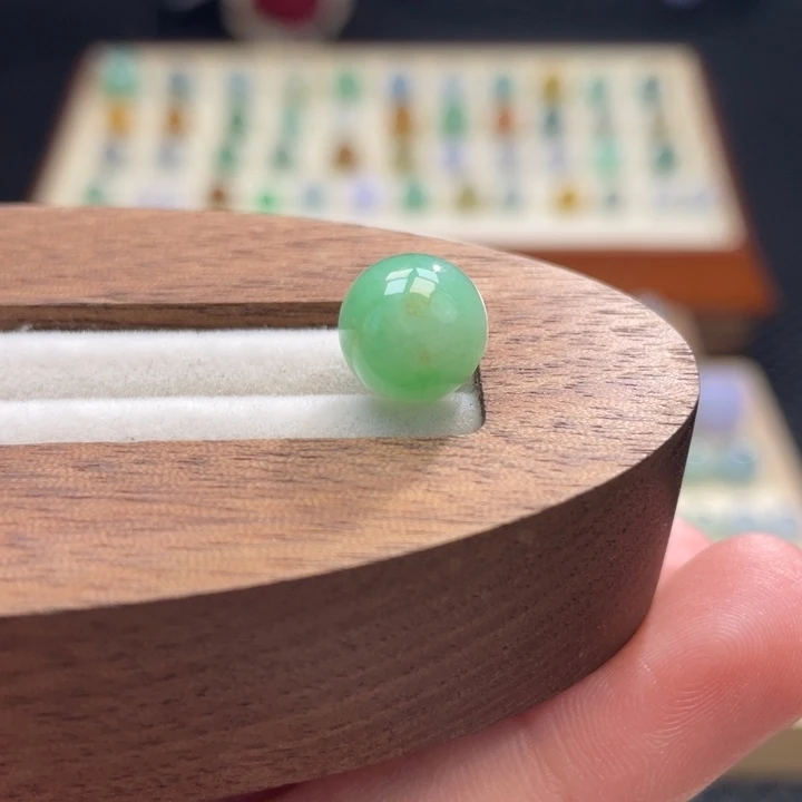 散珠翡翠甜绿洒金圆珠卡9.6mm