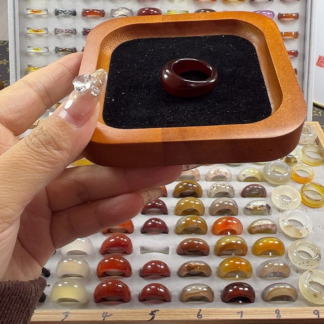 玛瑙/玉髓未镶嵌戒指A9不退换18港17+