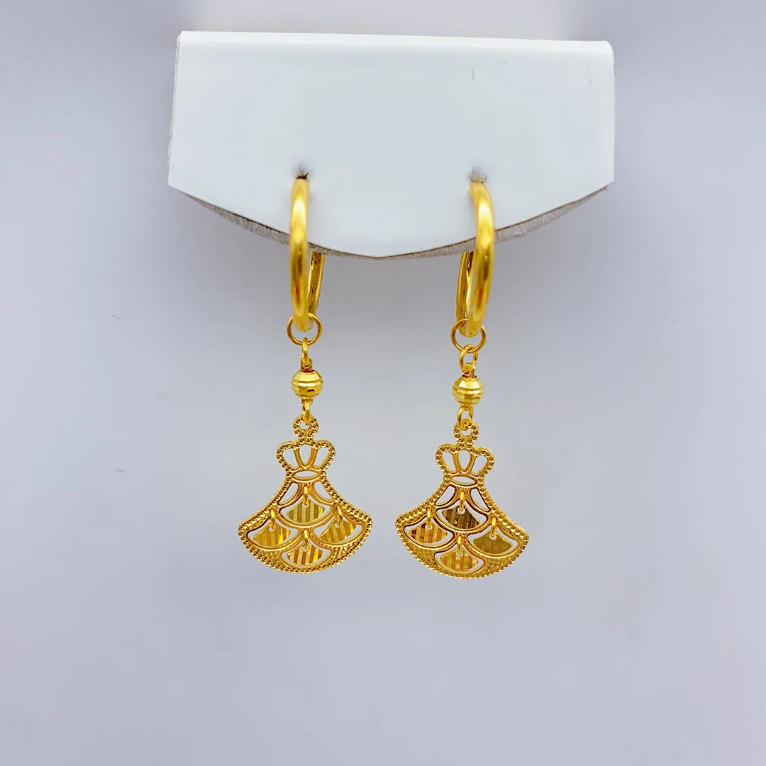 老庙黄金足金5G工艺灵动小裙子时尚气质耳圈吊坠2.76克