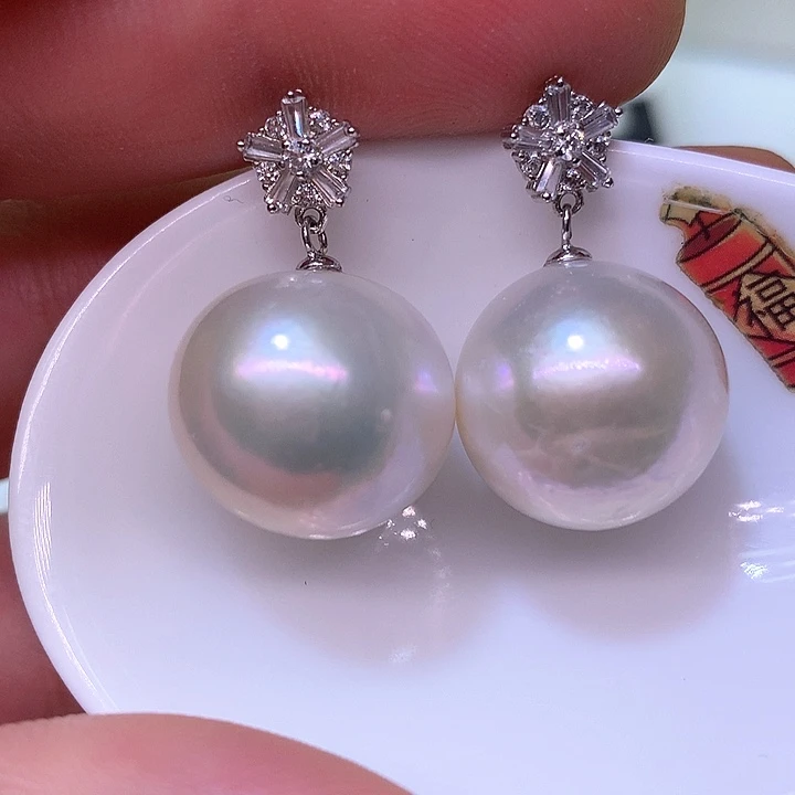 银S925镶嵌耳饰淡水珍珠