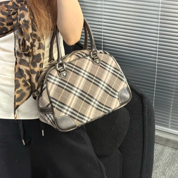 95新 BURBERRY/博柏利 拼色格纹手提包sc