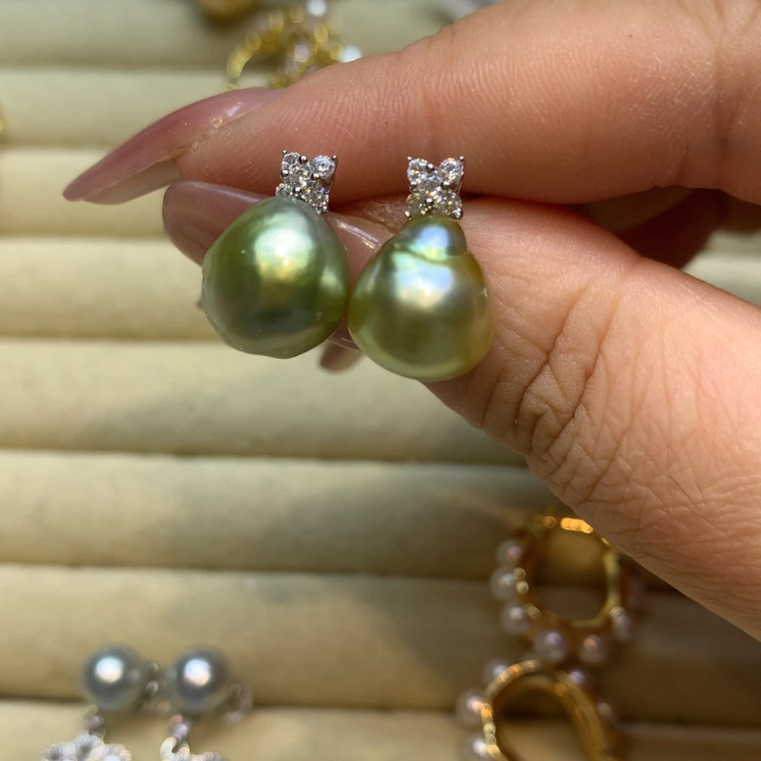 银S925镶嵌耳饰海水珍珠