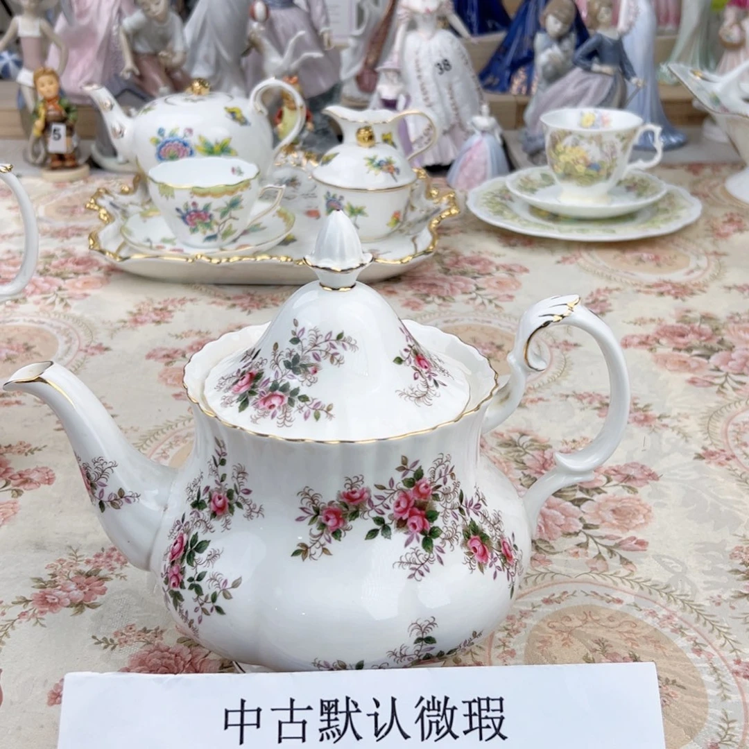 瓷片中古默认微瑕。     使用痕迹