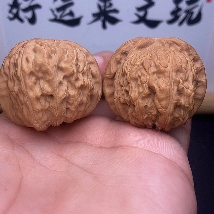 核桃全品闷白狮子头