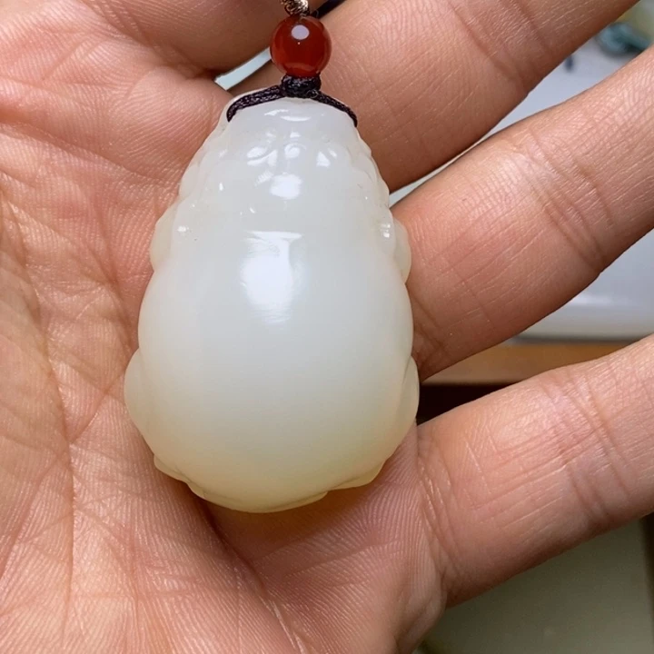 貔貅 6898699899999